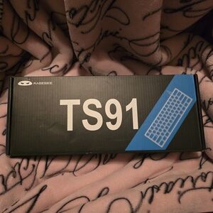 MageGee TS91 Keyboard Box